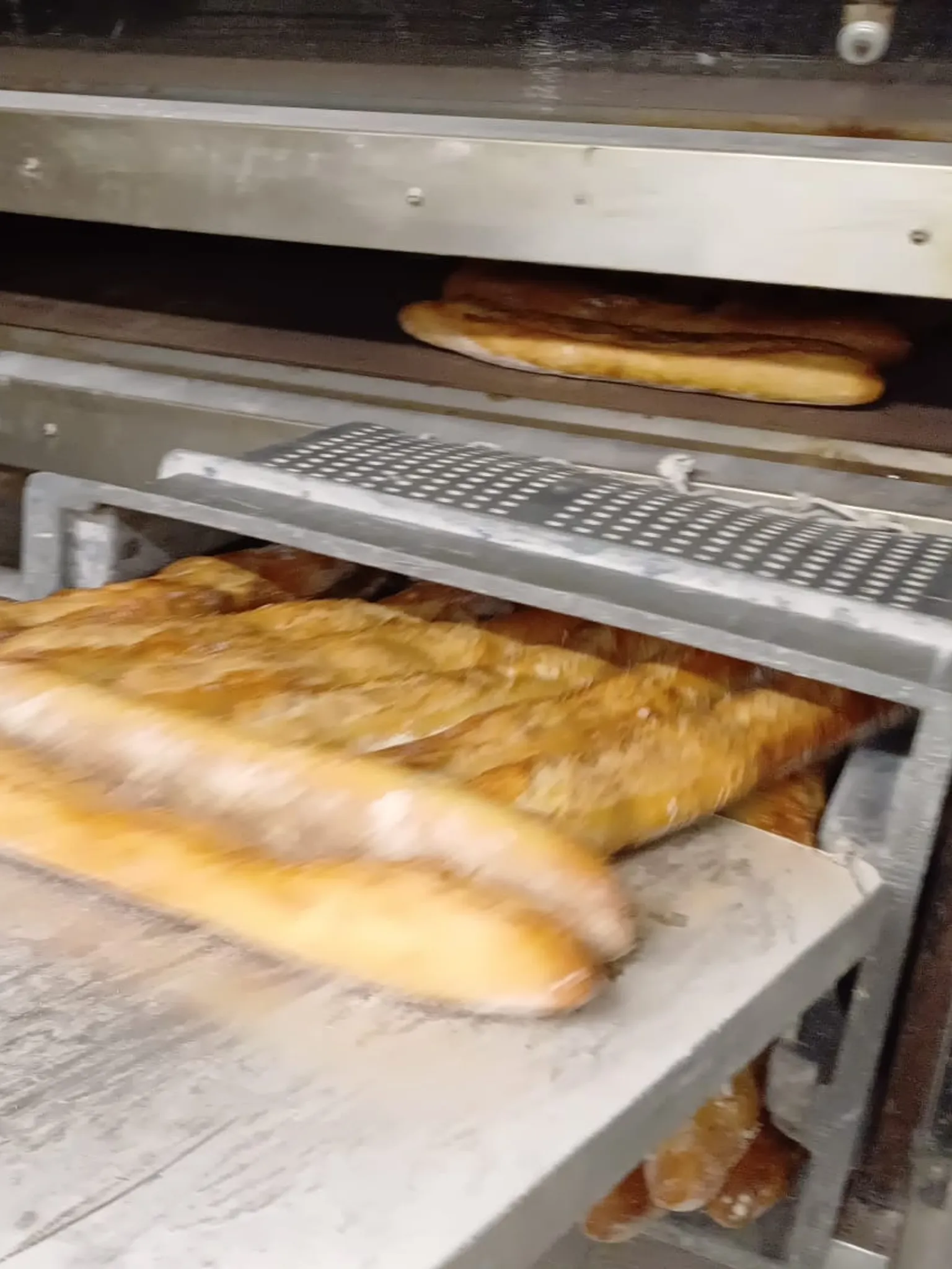 Baguettes à la sortie du four à sole