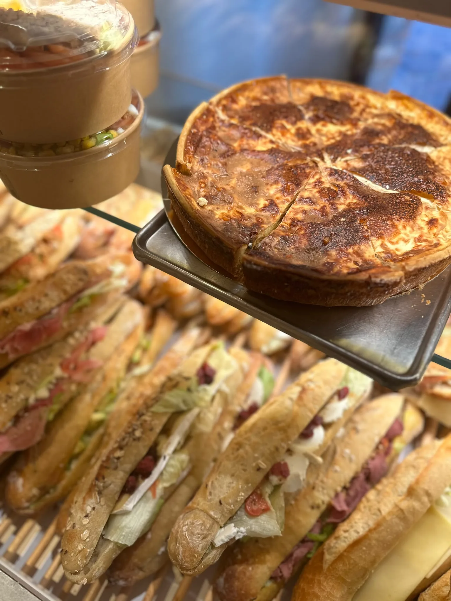 Quiches et sandwichs du midi